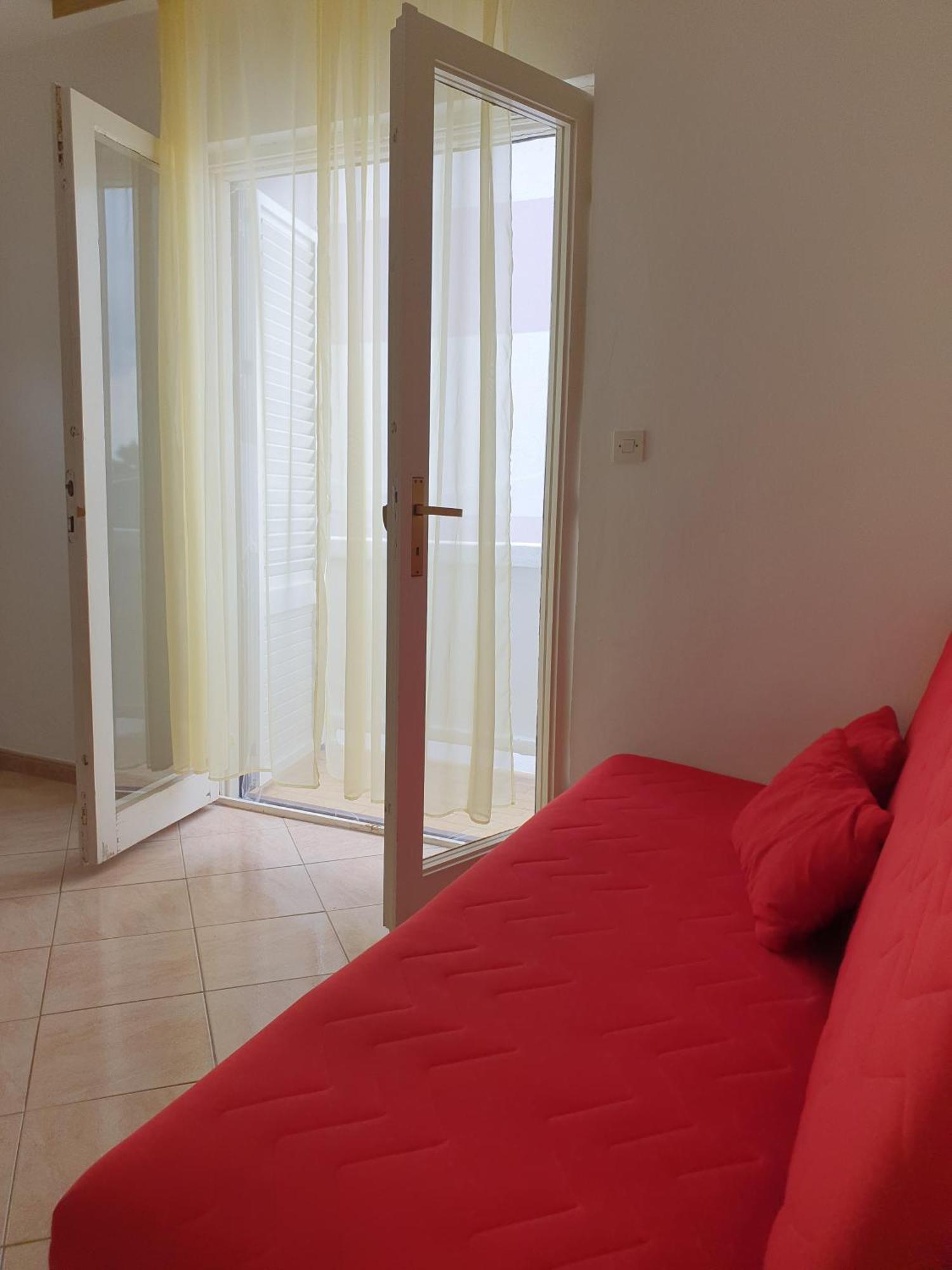 Apartments Slavica ราบ ภายนอก รูปภาพ